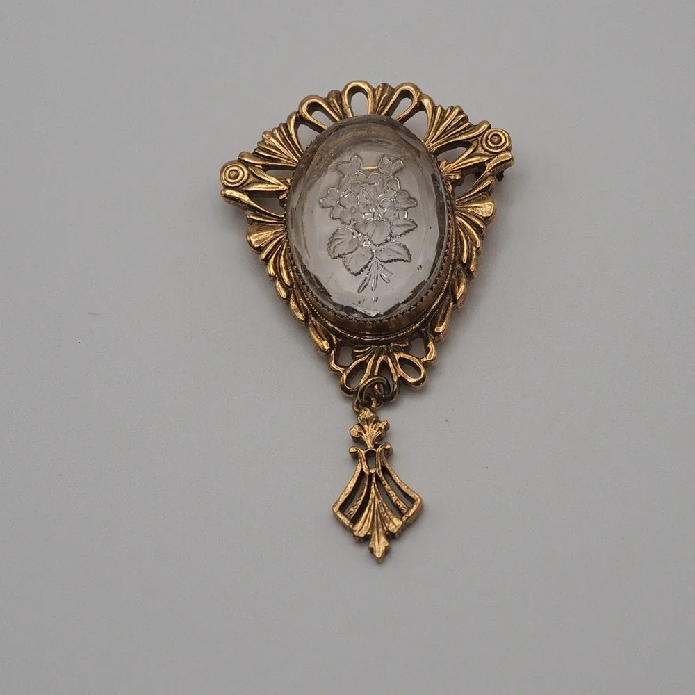 Vintage Reverse Intaglio Glass Brooch Floral Pin Openwork Gold Tone Dangle Charm